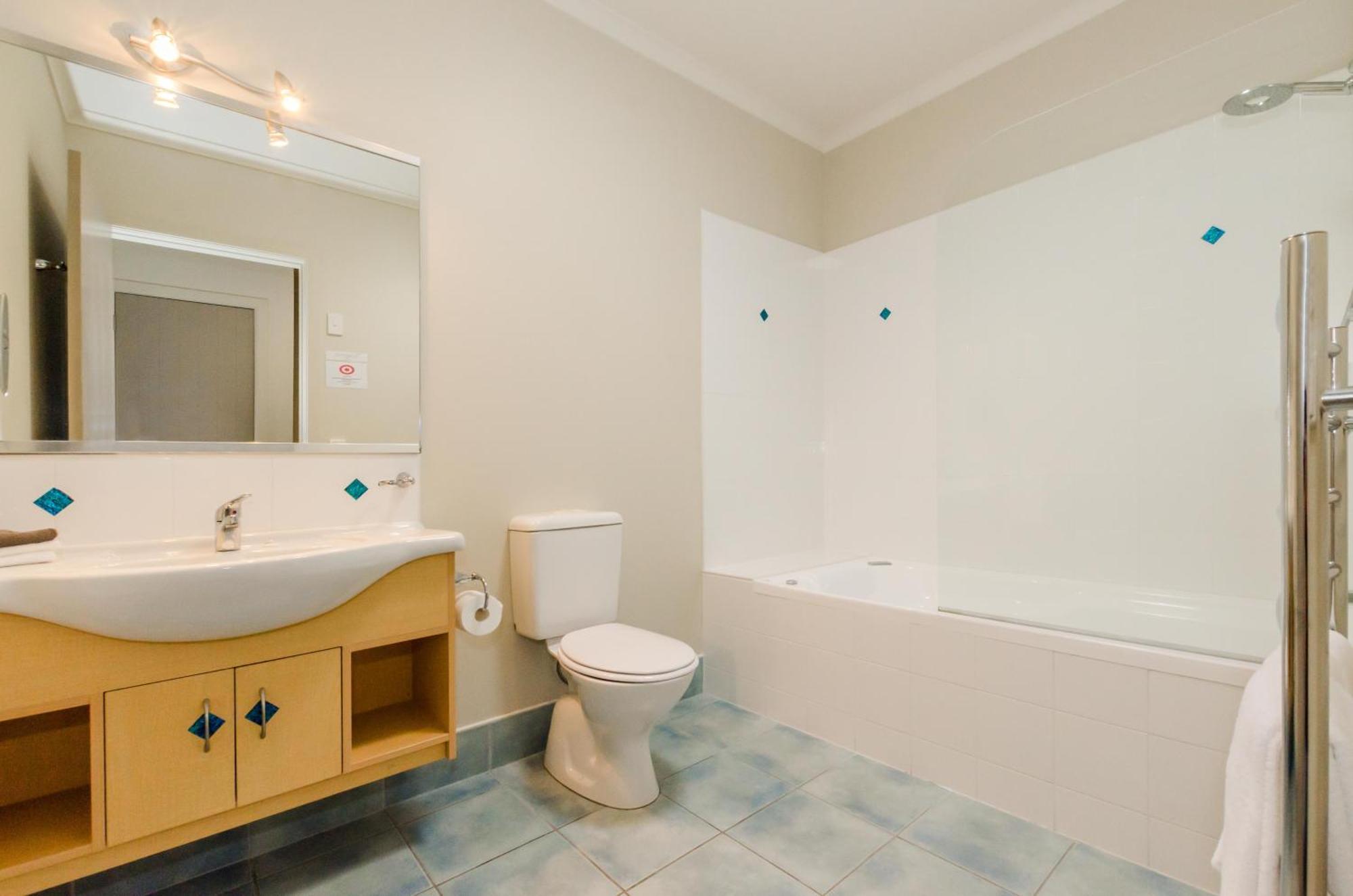 Raumati Sands Resort Paraparaumu Rom bilde
