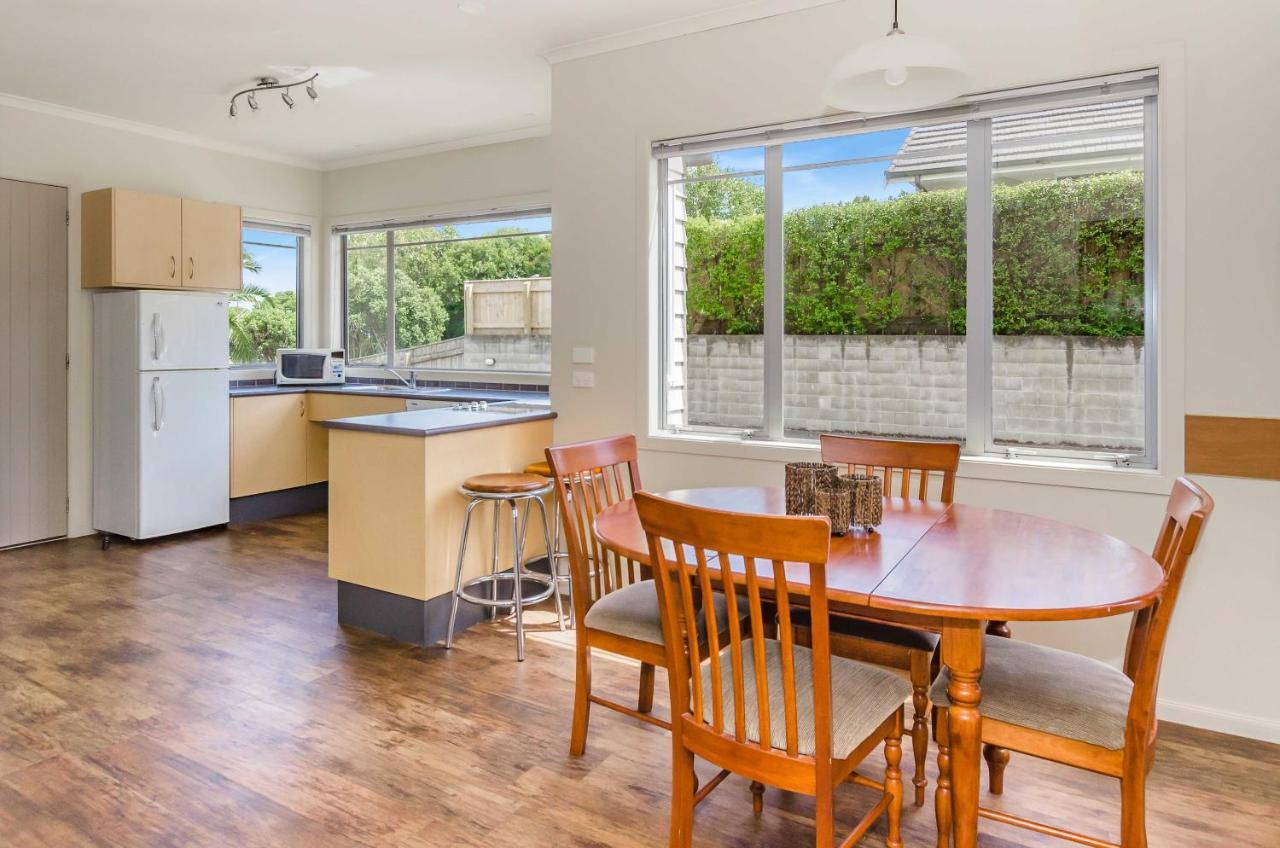 Raumati Sands Resort Paraparaumu Eksteriør bilde